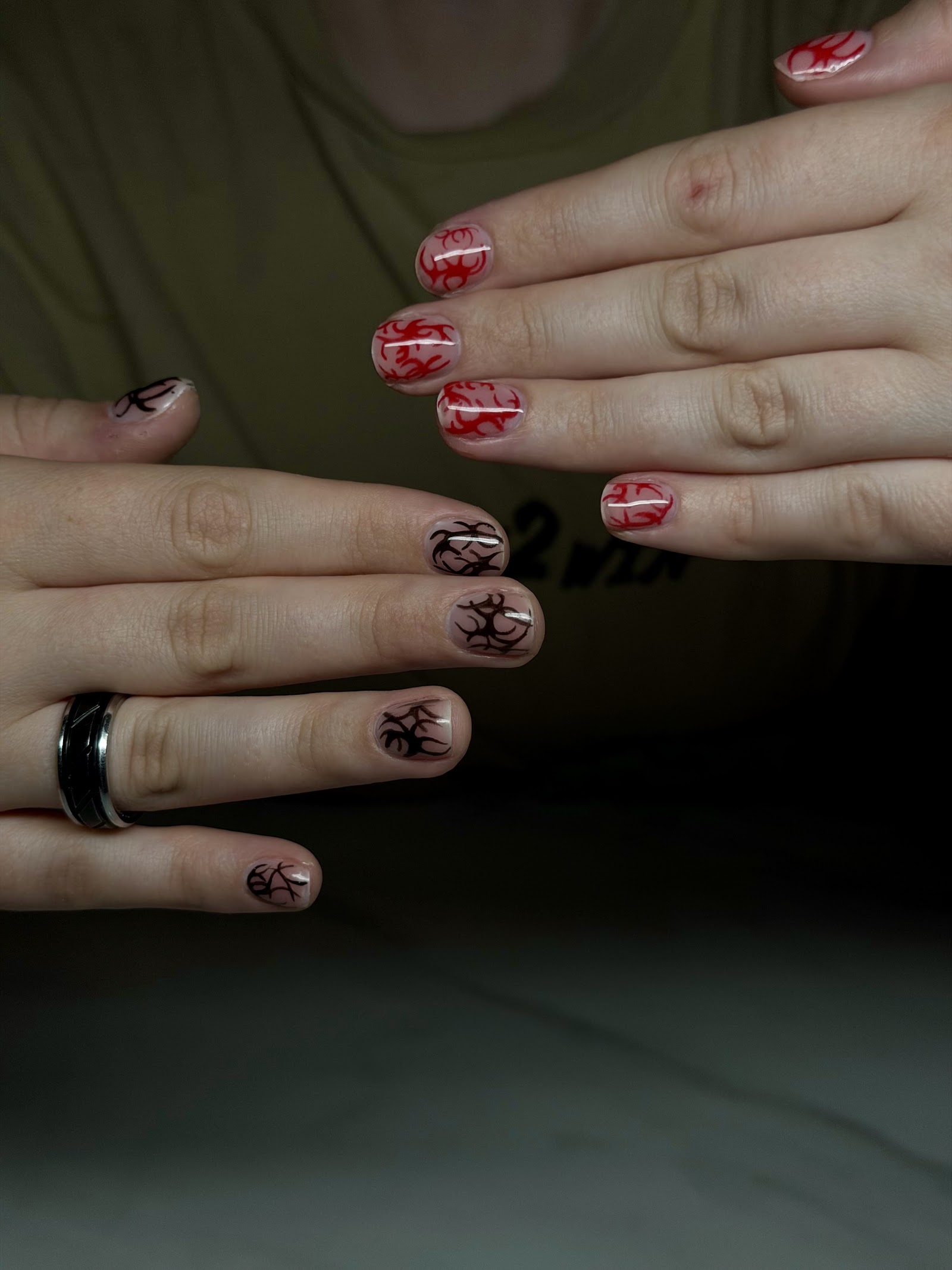 Dark and Darling Nailz nail photo 4